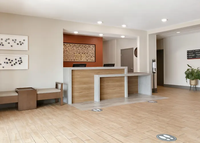Hotel Candlewood Springfield