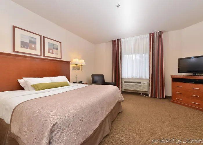 Candlewood 2* Springfield