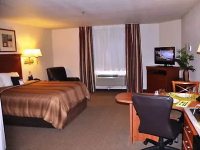 Candlewood Hotel